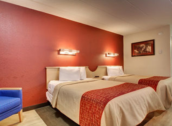 Red Roof Inn - Saint Louis, MO