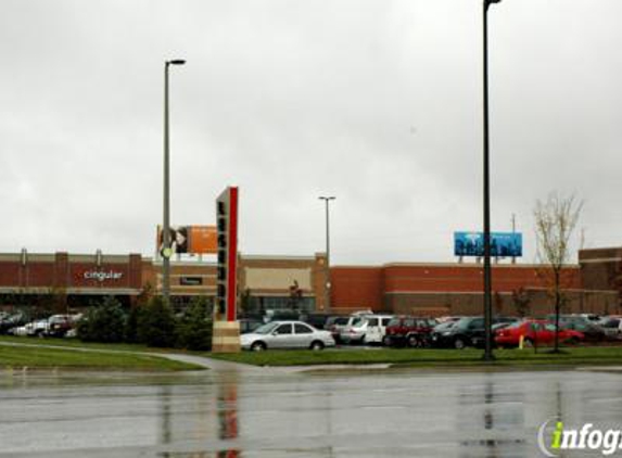 Adidas Outlet Store - Kansas City, KS