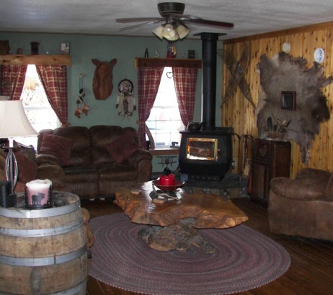 Blonde Bear Bed & Breakfast - Kenai, AK