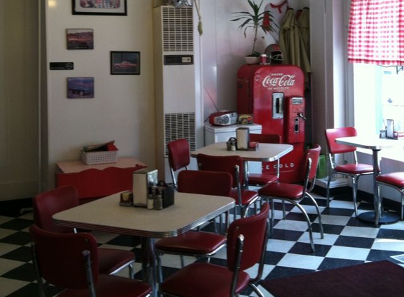 Newellstown Diner - Saint Clairsville, OH