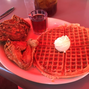 Lo-Lo's Chicken and Waffles - Scottsdale, AZ