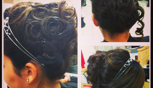 Kaylana Hall Hair Stylist Inside Dramatic Results Salon - Duncanville, TX