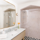 Bay Shores Peninsula Hotel