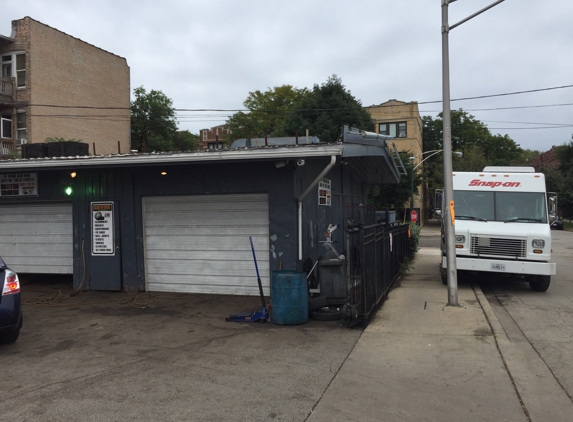 Clark Tire Service - Chicago, IL