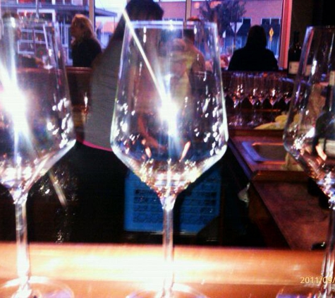 Vino at the Landing - Renton, WA