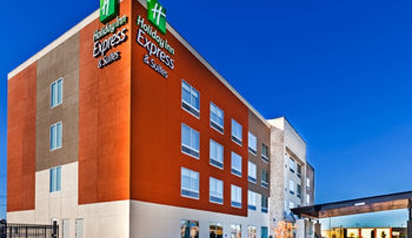 Holiday Inn Express & Suites Tulsa West - Sand Springs - Sand Springs, OK