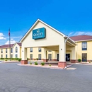 Quality Inn & Suites Canton, GA - Motels