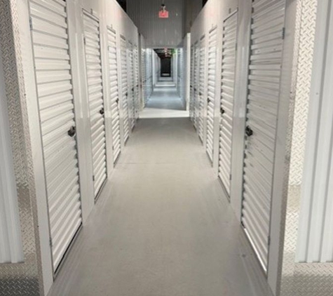 Extra Space Storage - Winter Haven, FL