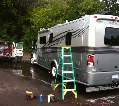 Hands on Auto Detailing - Bloomfield Hills, MI