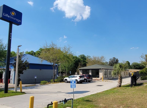 Metro Self Storage - Seffner, FL