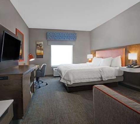 Hampton Inn by Hilton Keokuk - Keokuk, IA