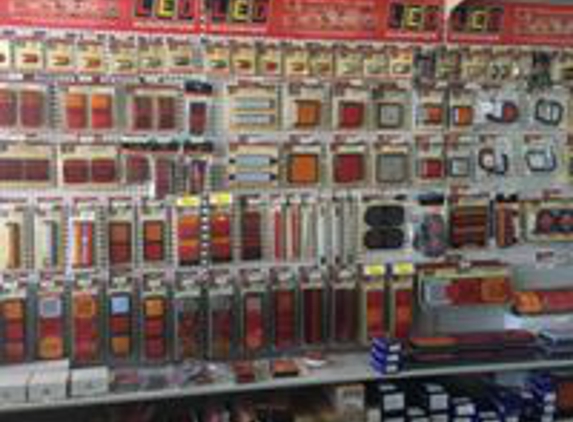 Bayzoil Truck and Auto Spares - Pialba, QLD