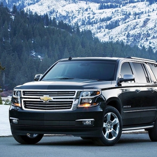 Aspen Limo Services - Aspen, CO. Luxury 2016 7 Passenger 4x4 Suburban