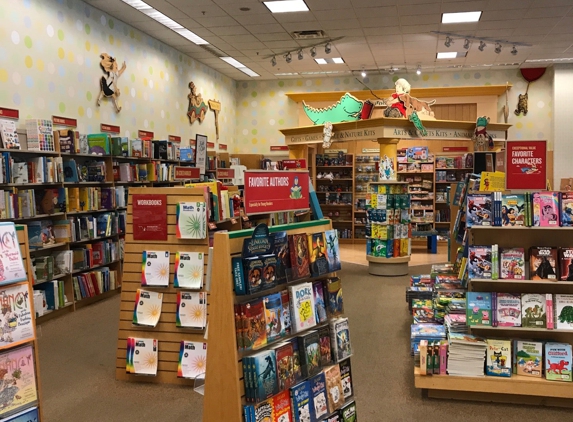 Barnes & Noble Booksellers - Brookfield, WI