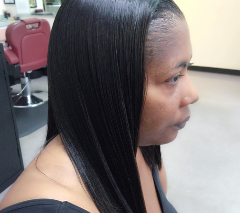 Final Touch Beauty Salon - Orlando, FL