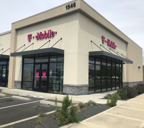 T-Mobile - Warrenton, OR