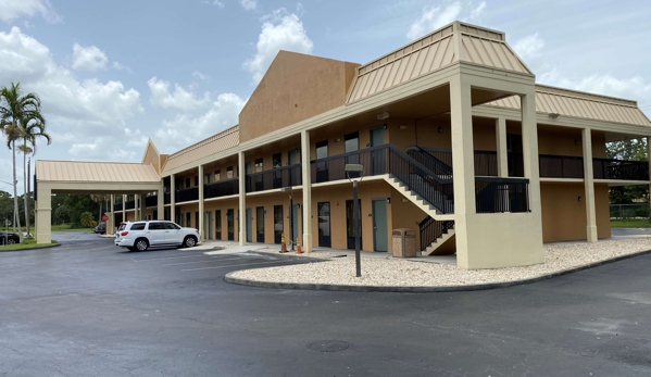 SureStay by Best Western Fort Pierce - Fort Pierce, FL