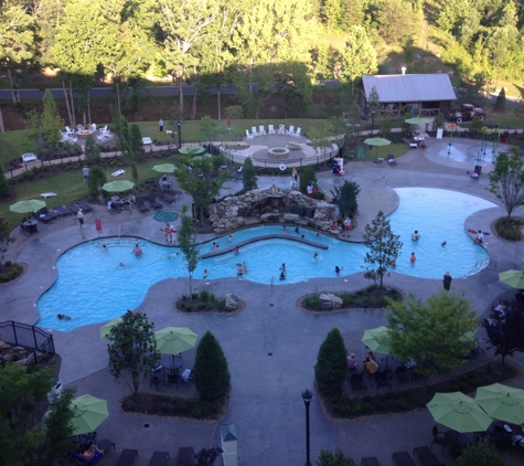 Dollywood's DreamMore Resort & Spa - Pigeon Forge, TN