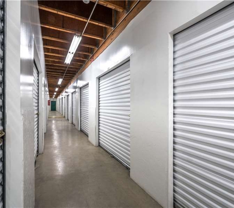 Extra Space Storage - Irvine, CA