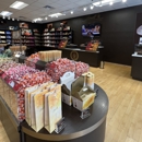 Lindt Chocolate Shop - Chocolate & Cocoa