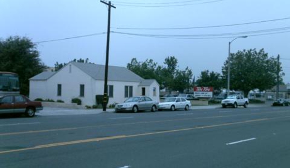 Ten Ton Truck Center Forklift Repair - Buena Park, CA