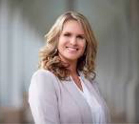 Danielle Broad GRI, REALTOR - Brentwood, CA