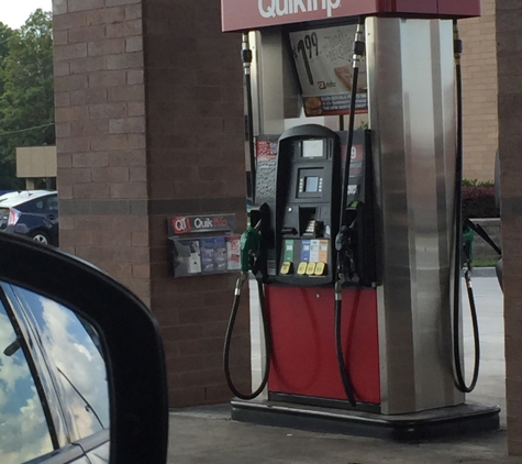 QuikTrip - Saint Charles, MO