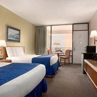 Days Inn by Wyndham Virginia Beach At The Beach - Virginia Beach, VA