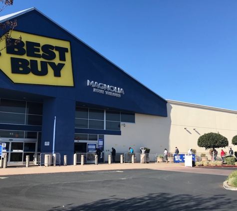 Best Buy - Milpitas, CA