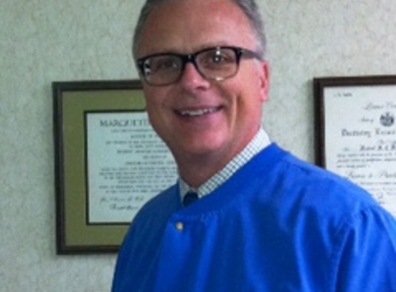 Bissegger, Robert A, DDS - Racine, WI