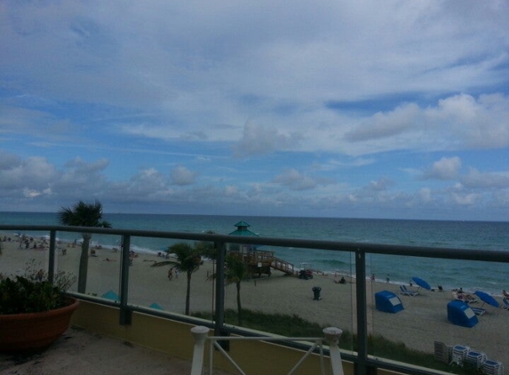 View Restaurant - Sunny Isles Beach, FL