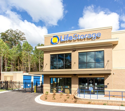 Life Storage - Lithonia, GA