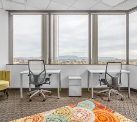 Regus - Oxnard, CA