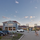 Wrentham Village Premium Outlets - Outlet Malls