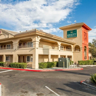 Quality Inn & Suites Lathrop - Lathrop, CA