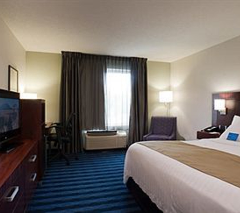 Fairfield Inn & Suites - Lancaster, PA