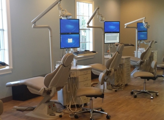 Hess & VanLandschoot Orthodontics - Apollo Beach, FL