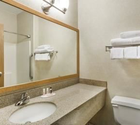 Baymont Inn & Suites - Billings, MT