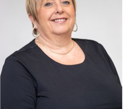 Burrell Stockbroking - Svensson Heights, QLD. Elaine Anderson - Director - Portfolio Services
