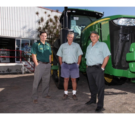 Honeycombes Sales & Service - Bentley Park, QLD