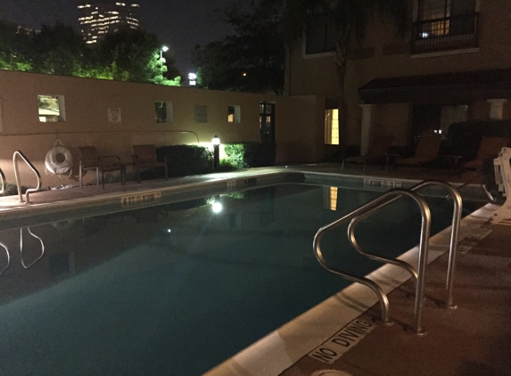 Courtyard by Marriott - Houston, TX