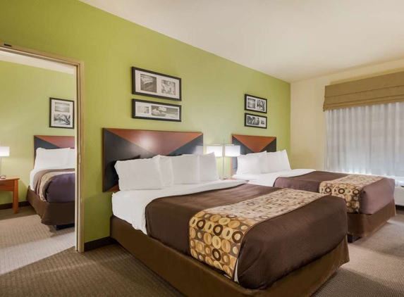 SureStay Plus by Best Western San Antonio SeaWorld - San Antonio, TX