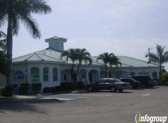 Martiniez, Mauricio, DDS - Cape Coral, FL