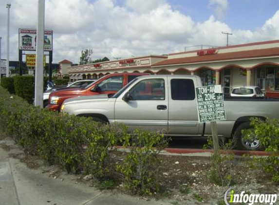 El Ayestaran Supermarket - Miami, FL