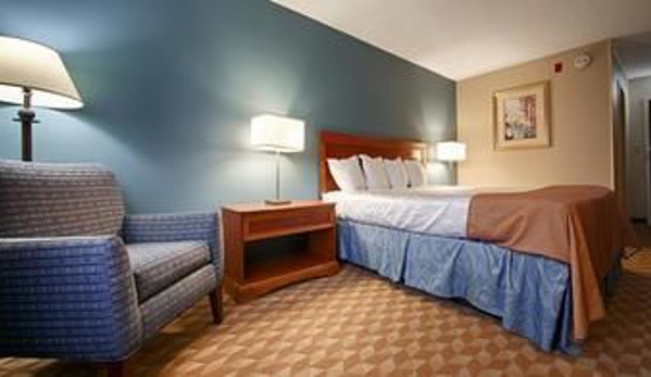 Best Western Dutch Valley Inn - New Philadelphia, OH