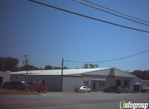 R & E Tooling & Plastics Inc - Haltom City, TX