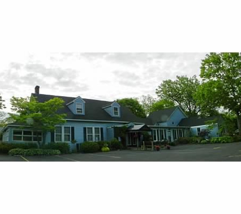 Villa Paul - Hampton Bays, NY