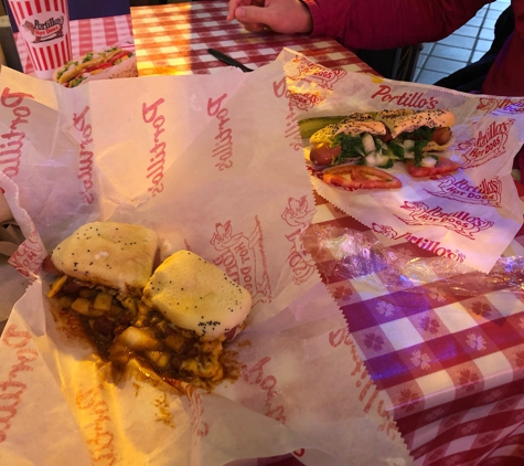 Portillo's Hot Dogs - Chicago, IL