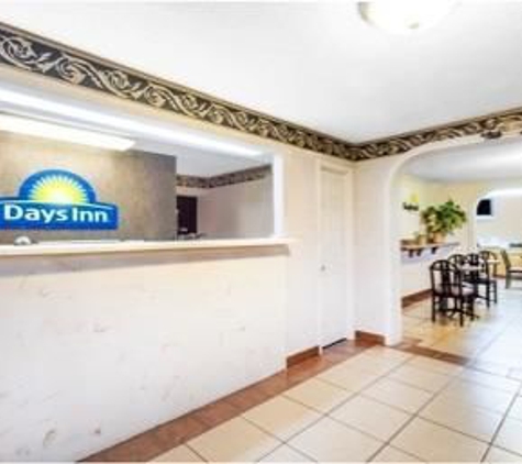 Days Inn by Wyndham Martin - Martin, TN