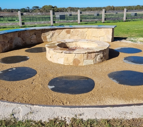 Robinson Landscapes - Bellbrae, VIC